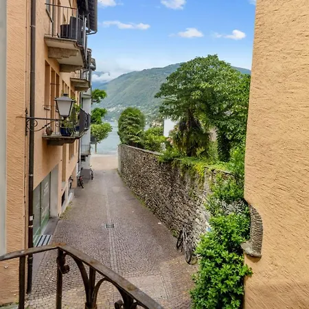 Ascona: Mansarda アパート *